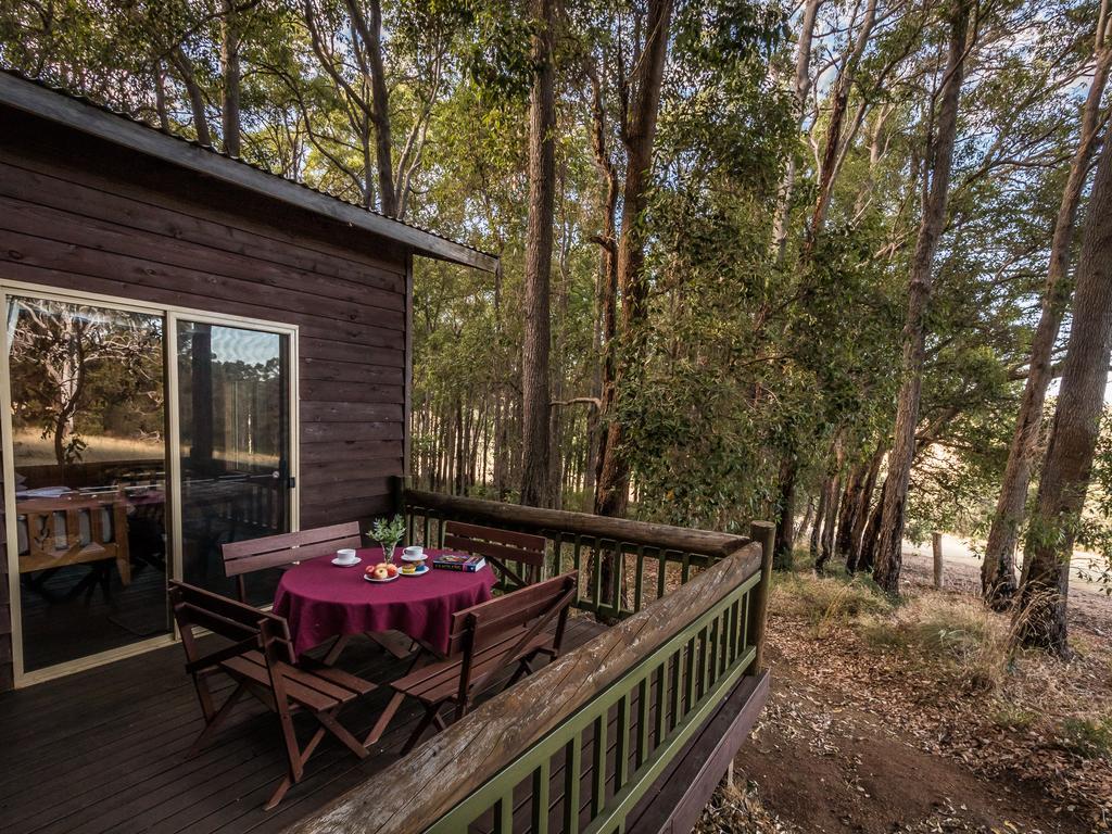 Balingup Heights Hilltop Forest Cottages Exteriör bild