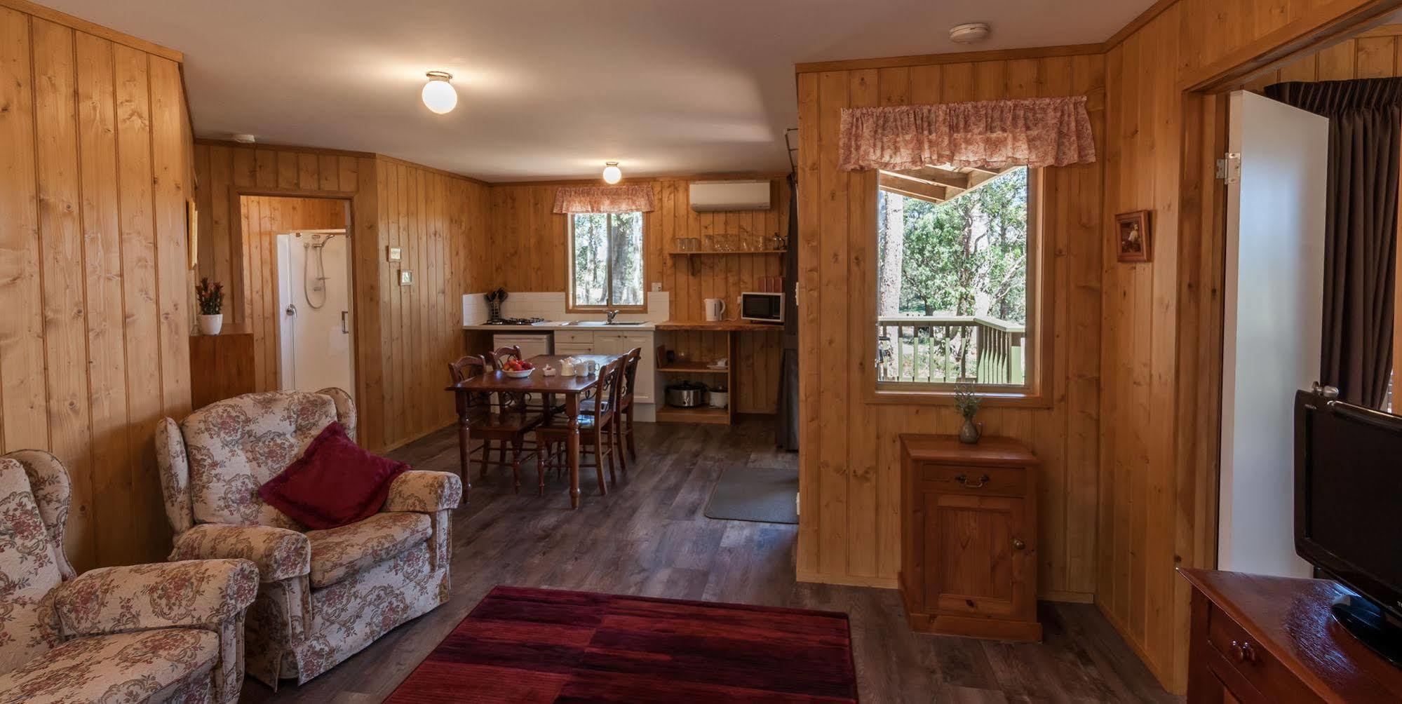 Balingup Heights Hilltop Forest Cottages Exteriör bild